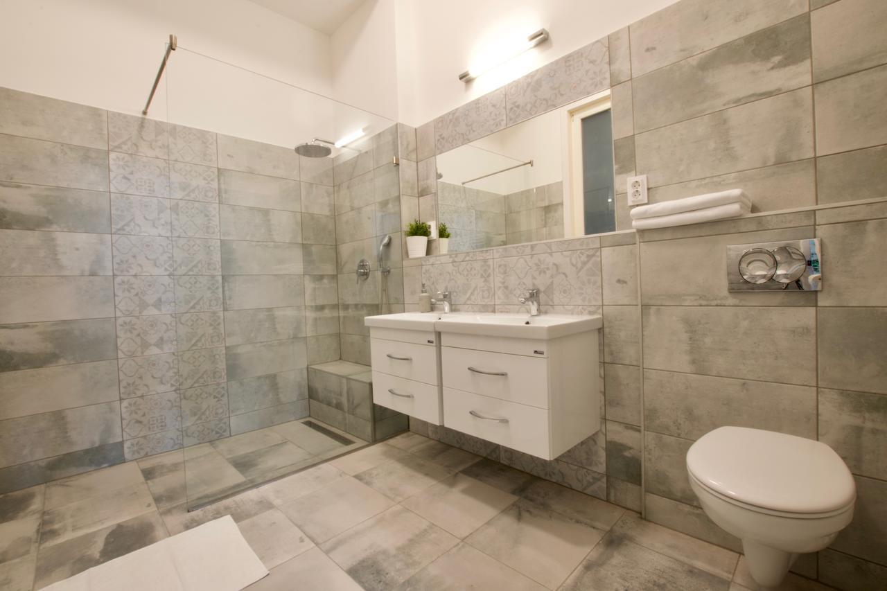 Europest Luxury Suites Budapeşte Dış mekan fotoğraf