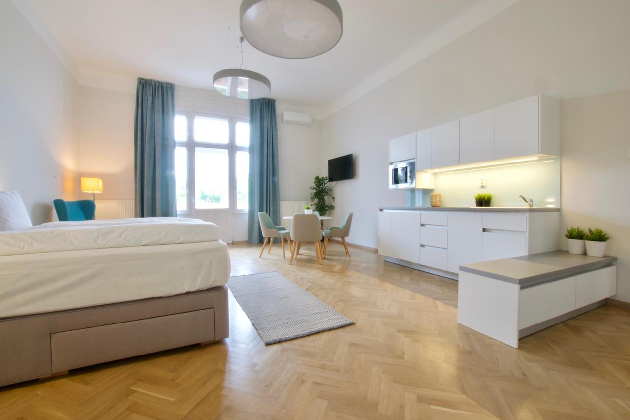 Europest Luxury Suites Budapeşte Dış mekan fotoğraf