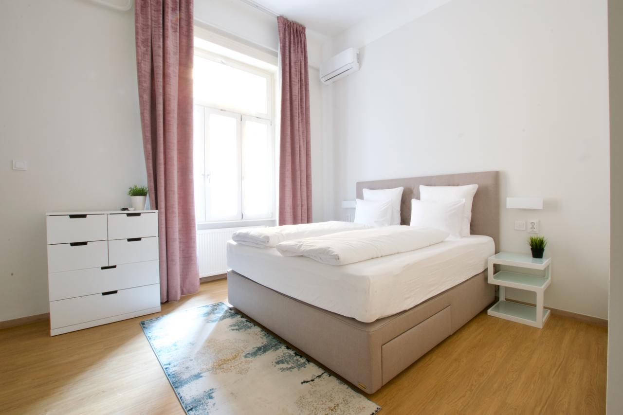 Europest Luxury Suites Budapeşte Dış mekan fotoğraf